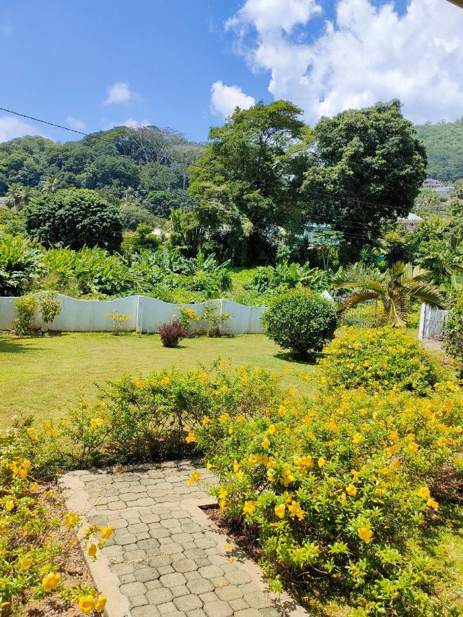 Luana Yuna Villa
