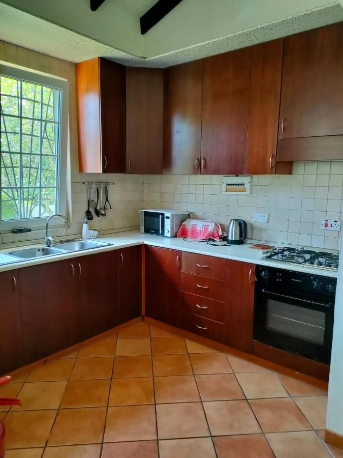 Luana Yuna Villa